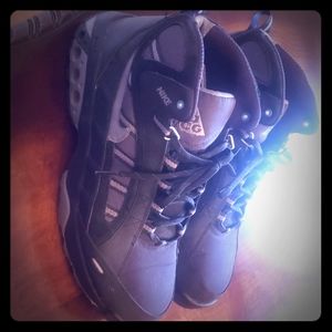 Nike acg boots